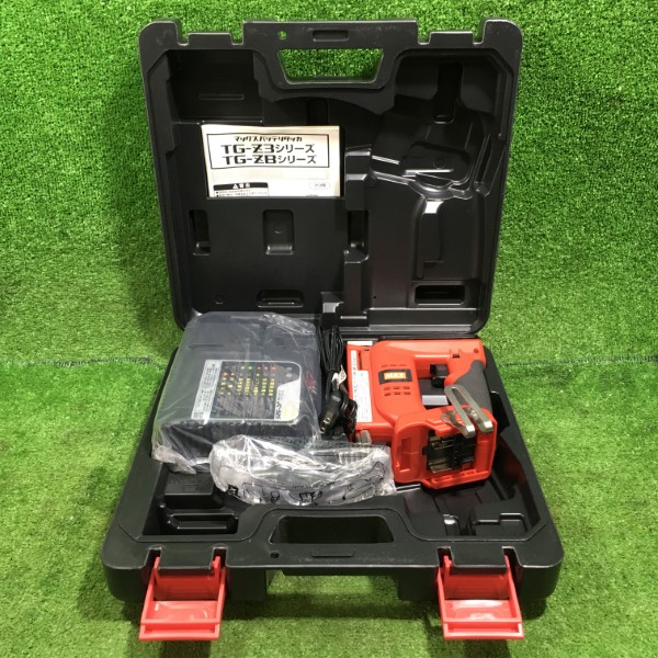 MAX 充電式タッカ 14.4V TG-ZB-BC/40A